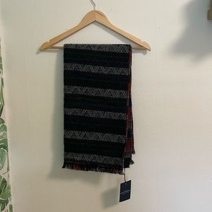 NWT Lucky Brand Reversible Blanket Scarf